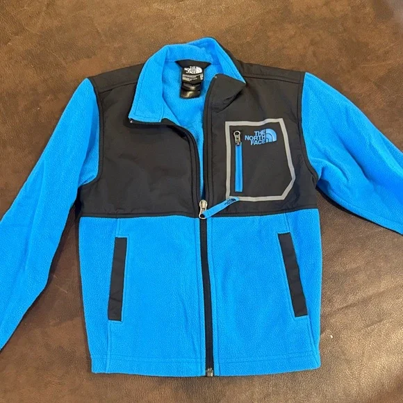 The North Face Kids Blue Fleece Jacket. Size 6 - Picture 1 of 2